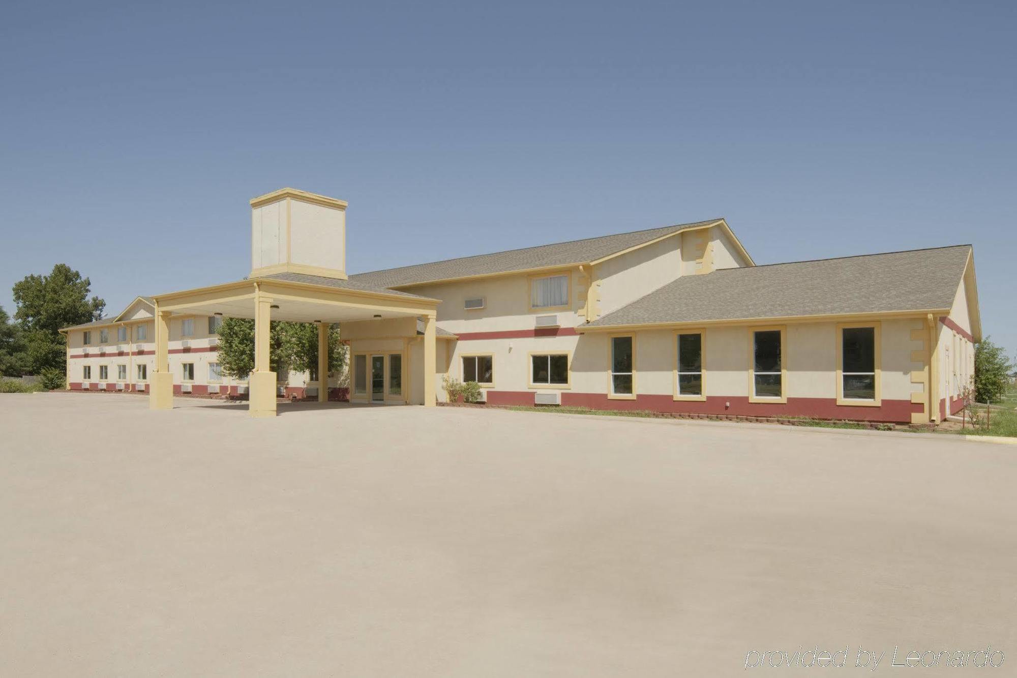Executive Inn Alva Luaran gambar