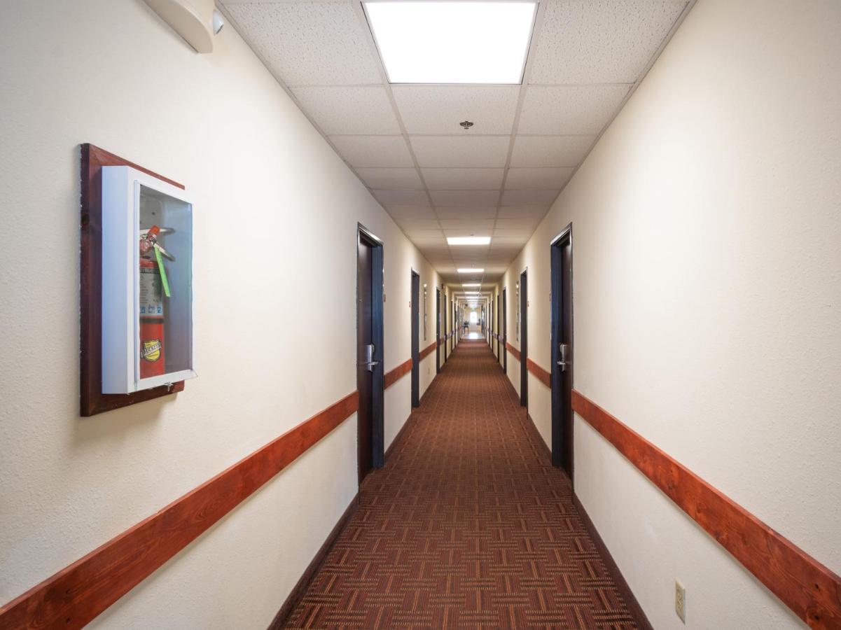 Executive Inn Alva Luaran gambar